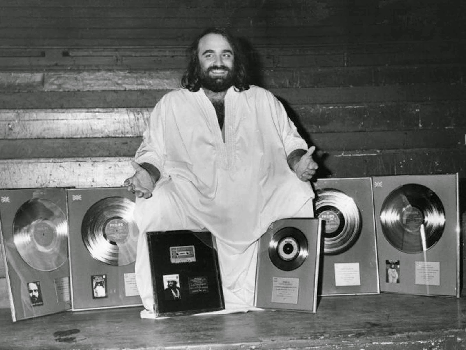 Diez años sin Demis Roussos: el inolvidable griego de voz romántica