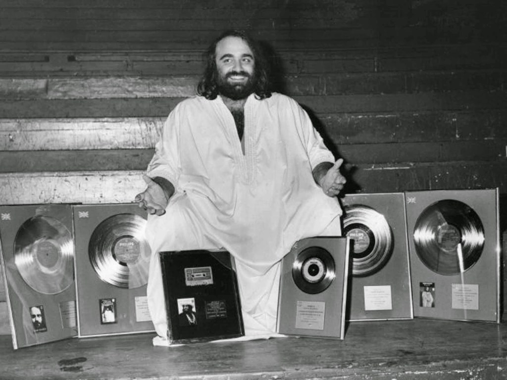 Diez años sin Demis Roussos: el inolvidable griego de voz&nbsp;romántica