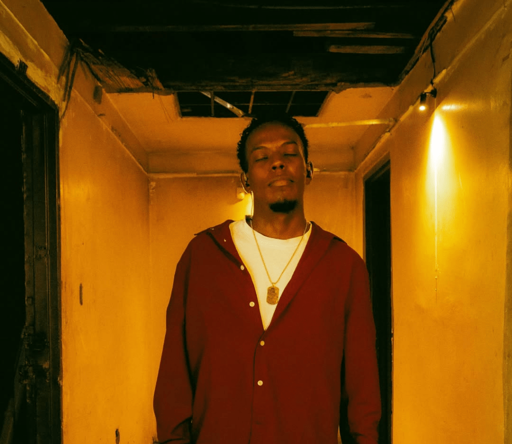 DOSAC: El artista que transforma el desamor en música con «Tu juego, tus&nbsp;reglas»