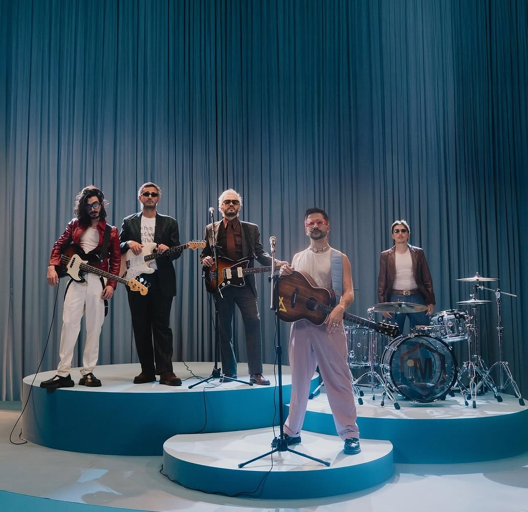 Morat y Camilo conquistan con ‘Me Toca a Mí’, un himno al amor no correspondido