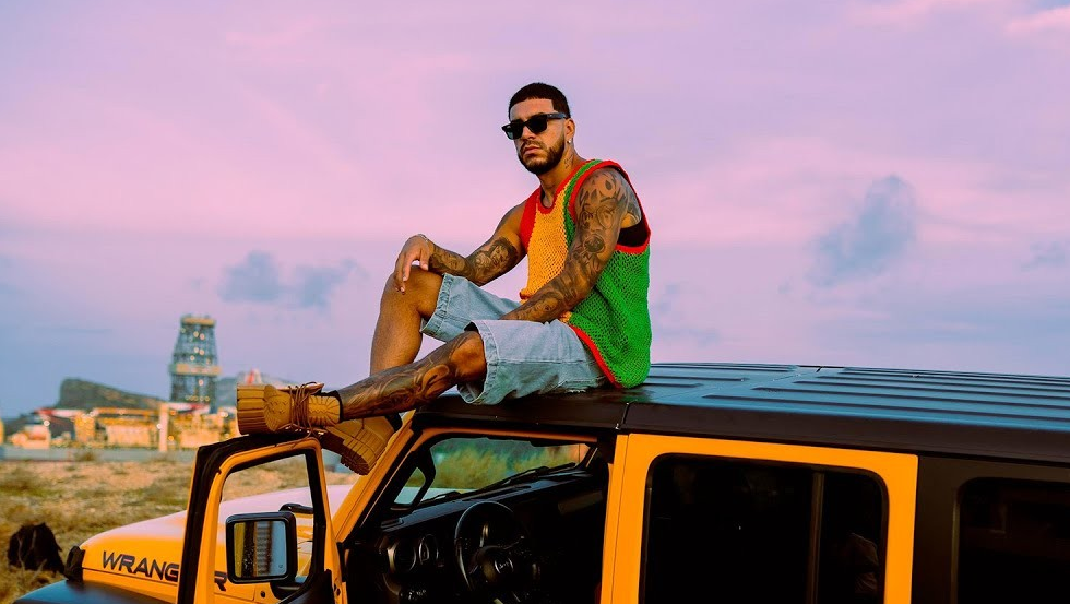Ryan Castro estrena ‘Sendé’, un viaje caribeño desde Curazao