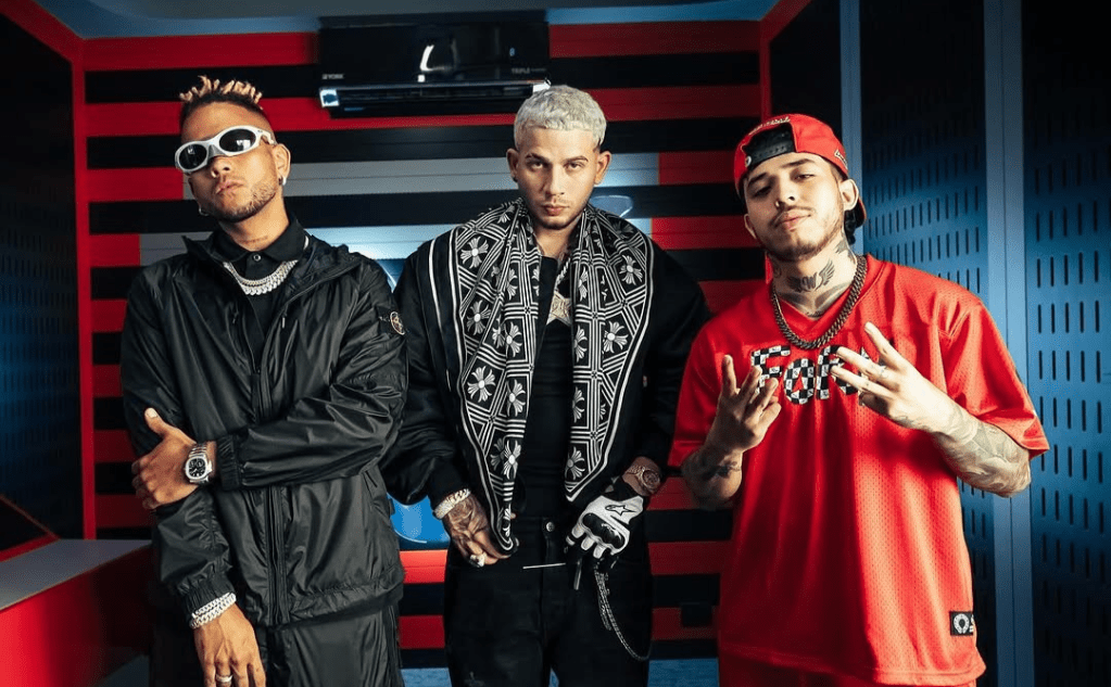 W Sound 06: Ovy On The Drums, Westcol y Dei V lanzan&nbsp;“UNDERCROMO”