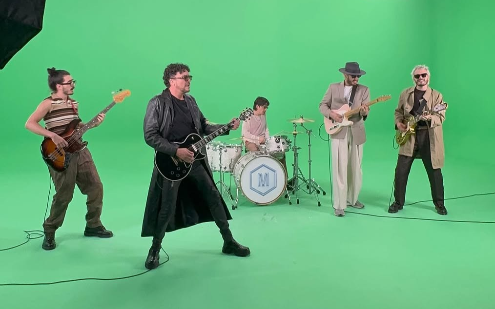 Andrés Cepeda y Morat unen voces en «Bien»: un himno a Bogotá