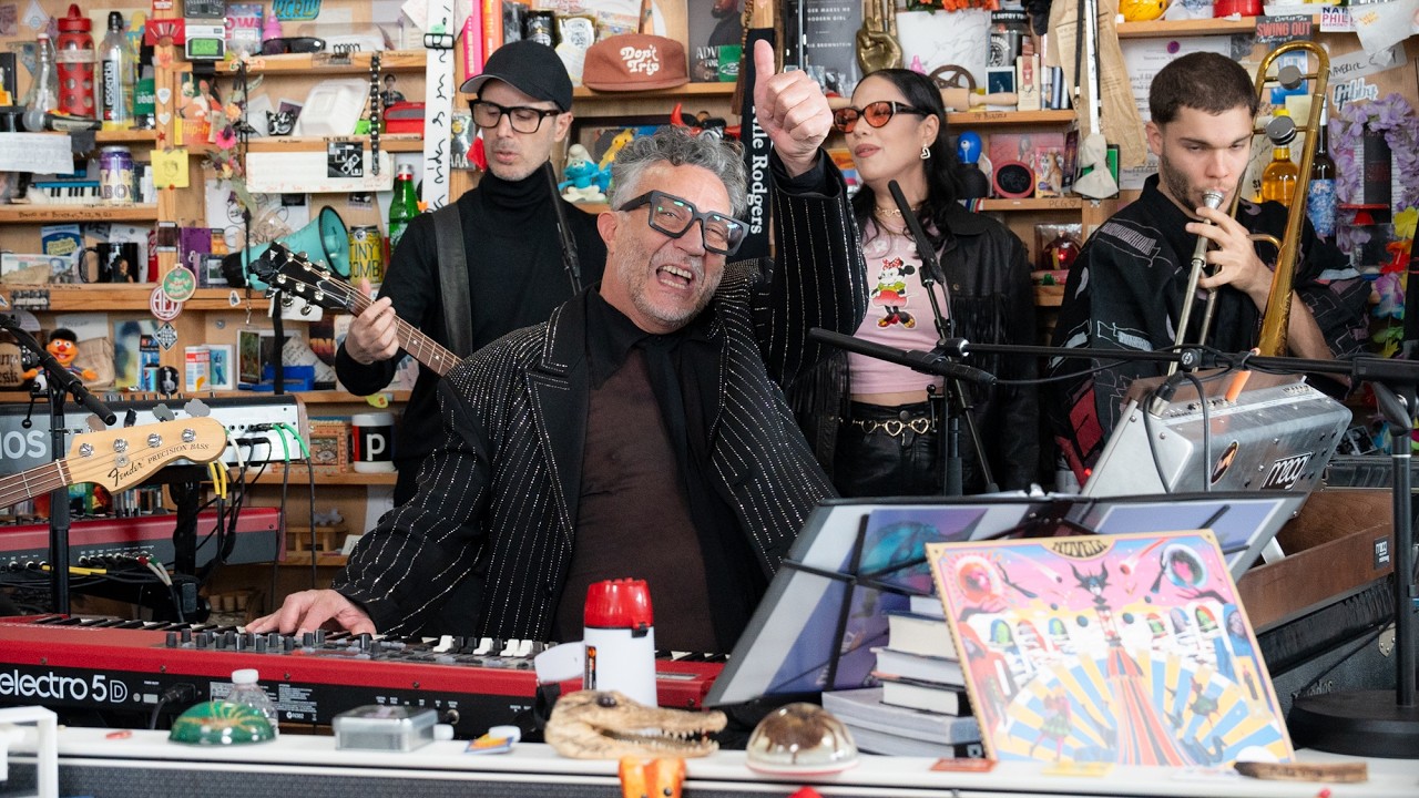 Fito Páez comparte nuevas composiciones en su Tiny Desk