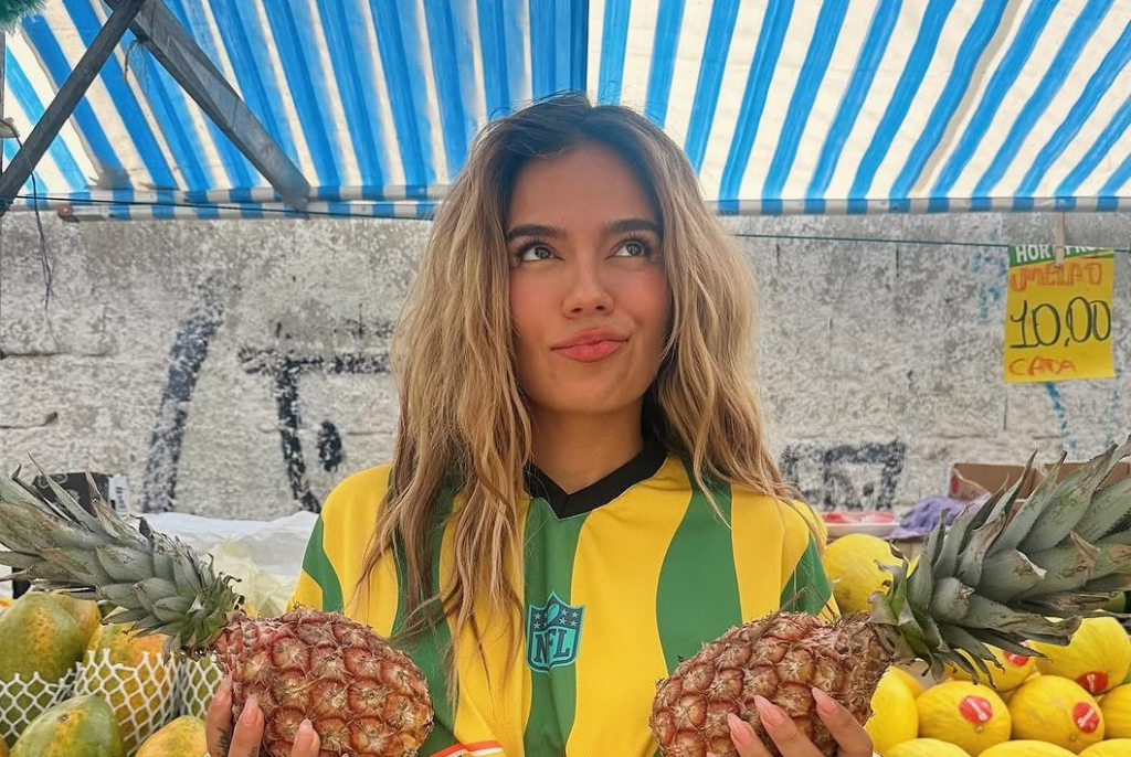 Así fue el performance de Karol G en la NFL: Un show al estilo ‘Tropicoqueta’ en&nbsp;Brasil