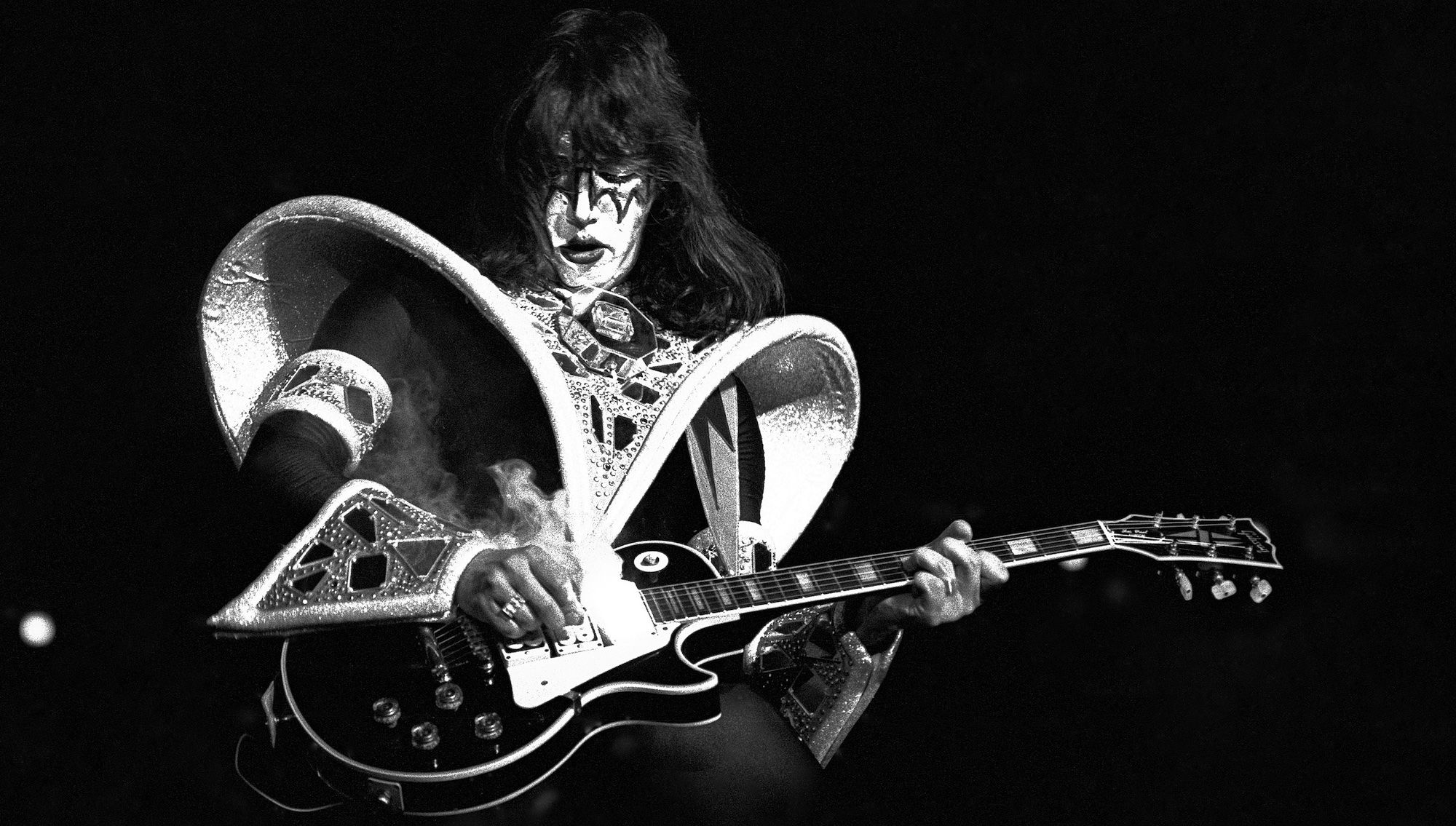 Murió Ace Frehley, legendario guitarrista y uno de los fundadores de KISS, a los 74 años