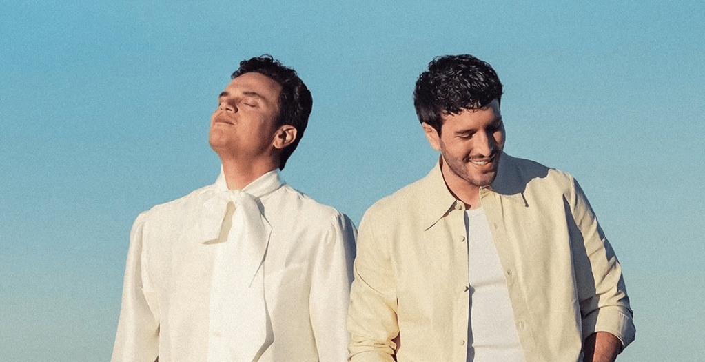 Silvestre Dangond y Sebastián Yatra sorprenden con Una vaina bien, su primera&nbsp;colaboración