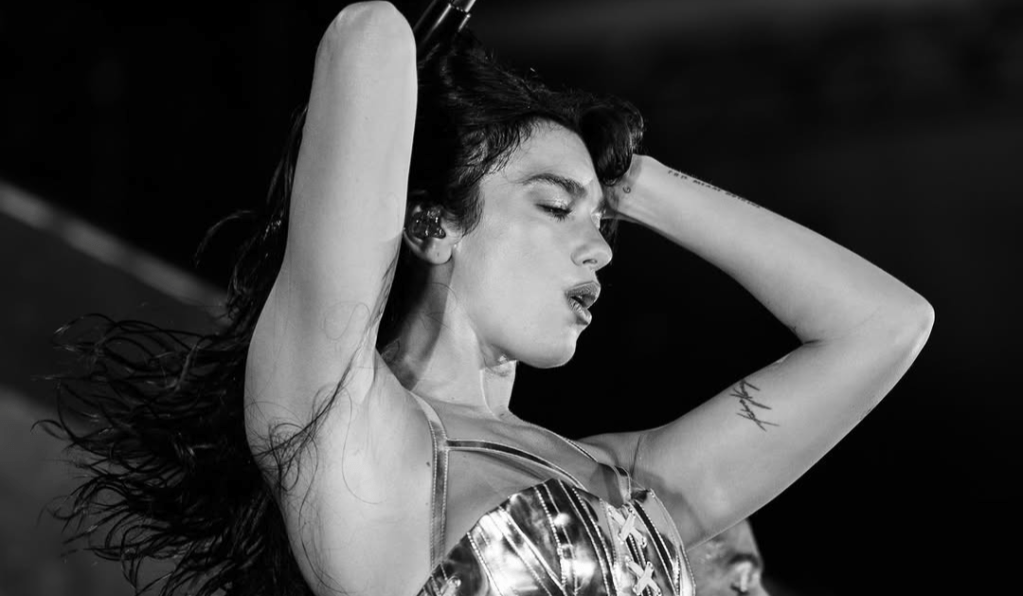 Dua Lipa sorprendió en Lima con un emotivo cover de&nbsp;“Cariñito”