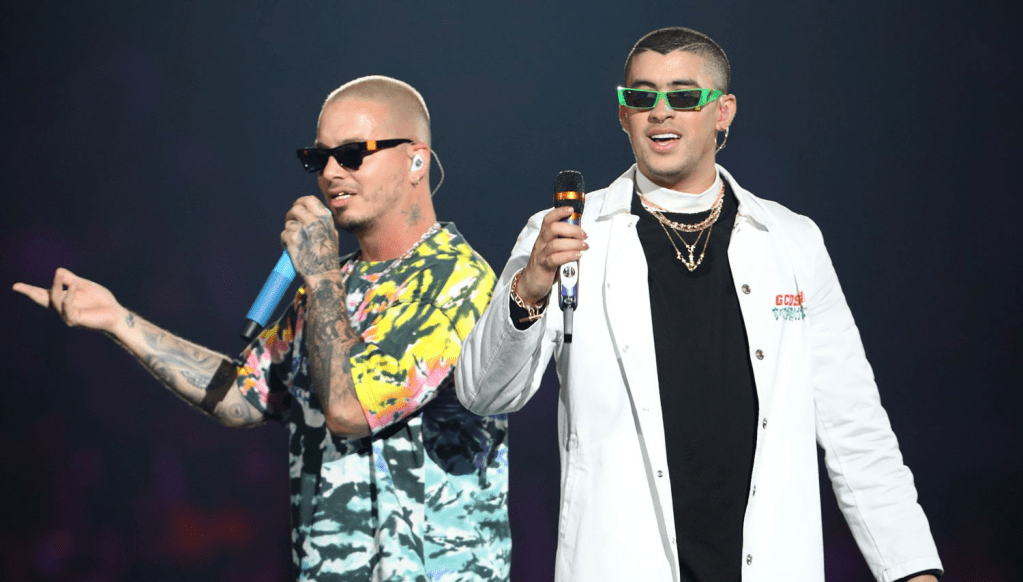 ¿Se pelearon? J Balvin elimina todas las partes de Bad Bunny durante su show en&nbsp;Medellín