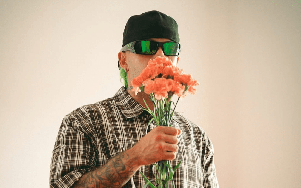 Feid cierra el año con emotivo mensaje a sus fans y aviva rumores de nuevo álbum