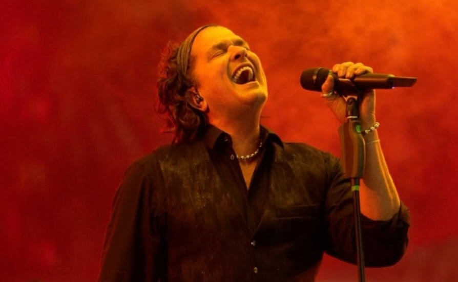 Carlos Vives confirma su nuevo álbum El Último Disco y adelanta la llegada de los primeros sencillos