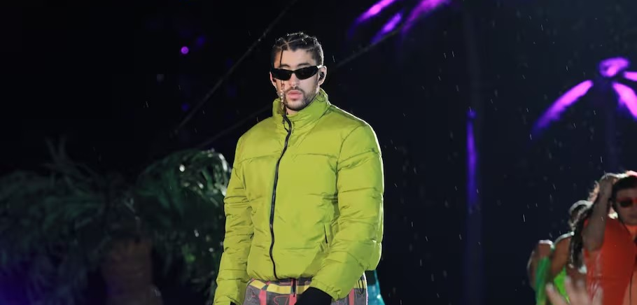Denuncian alza de precios y cancelaciones de hospedaje por conciertos de Bad Bunny en Medellín