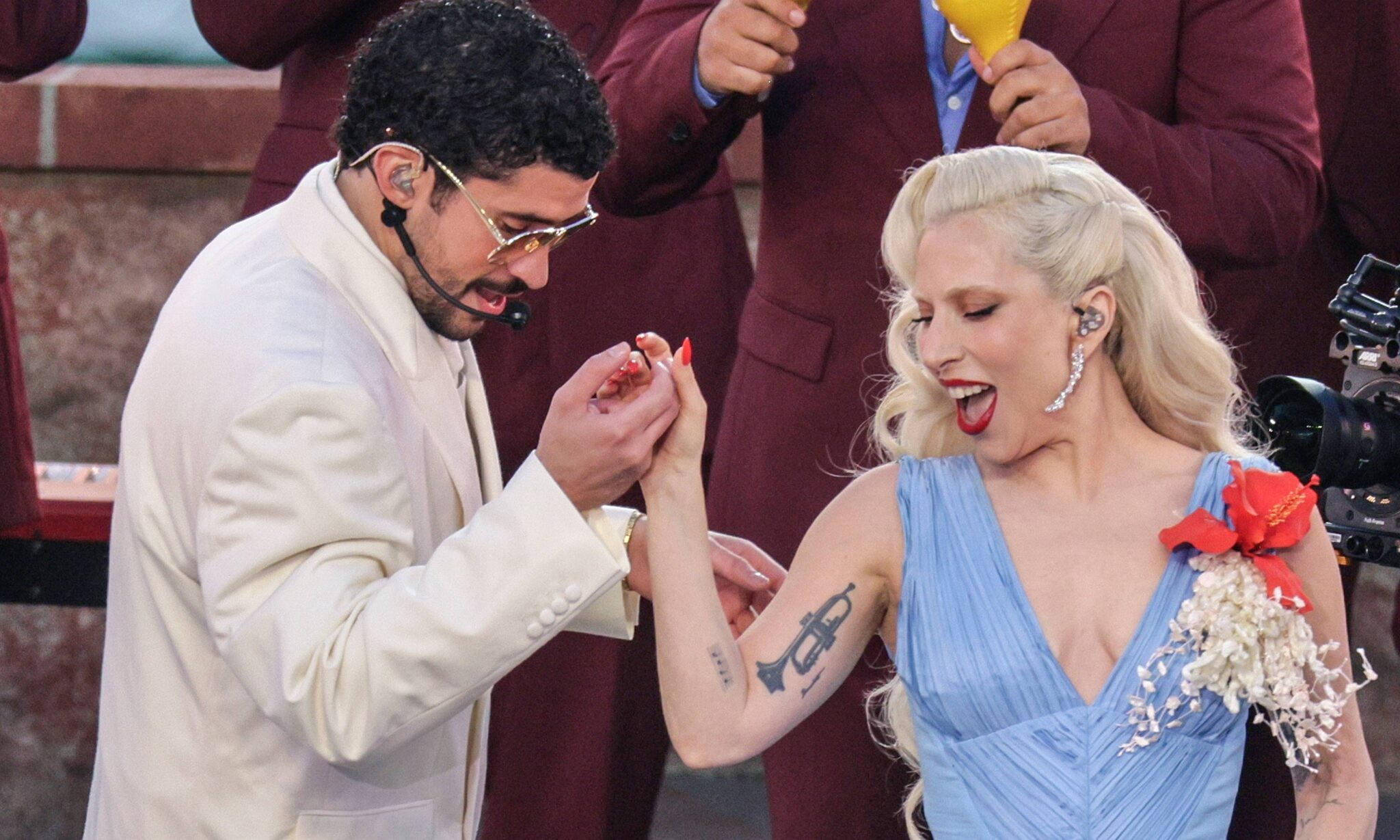 Bad Bunny puso a Lady Gaga a bailar salsa en el Super Bowl 2026